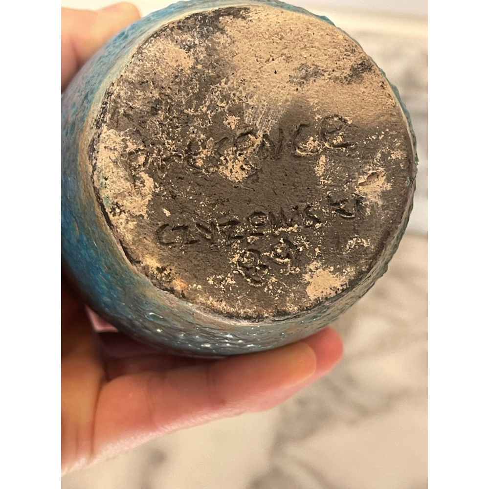 1989 Signed Studio Pottery Vase “Presence” by Czyzeuwski Teal Crater Glaze - Picture 5 of 10